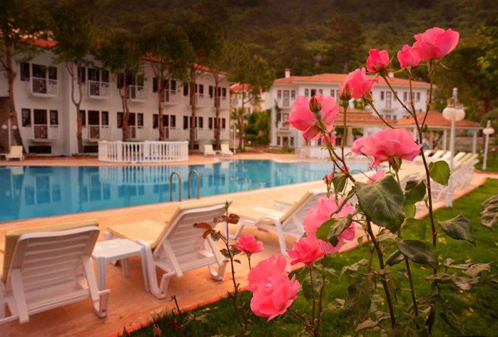 White Otel Oludeniz 3*