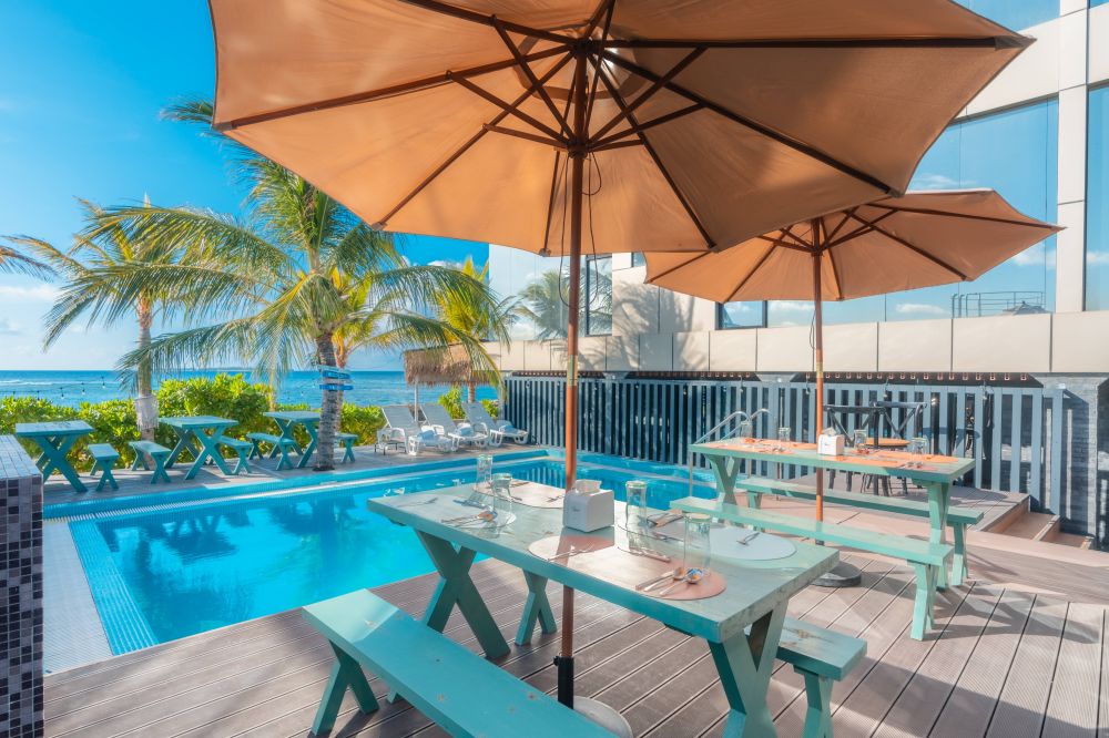 Swarn by Hawks Hotels (ex. Clarks Exotica Kamadhoo Maldives) 4*