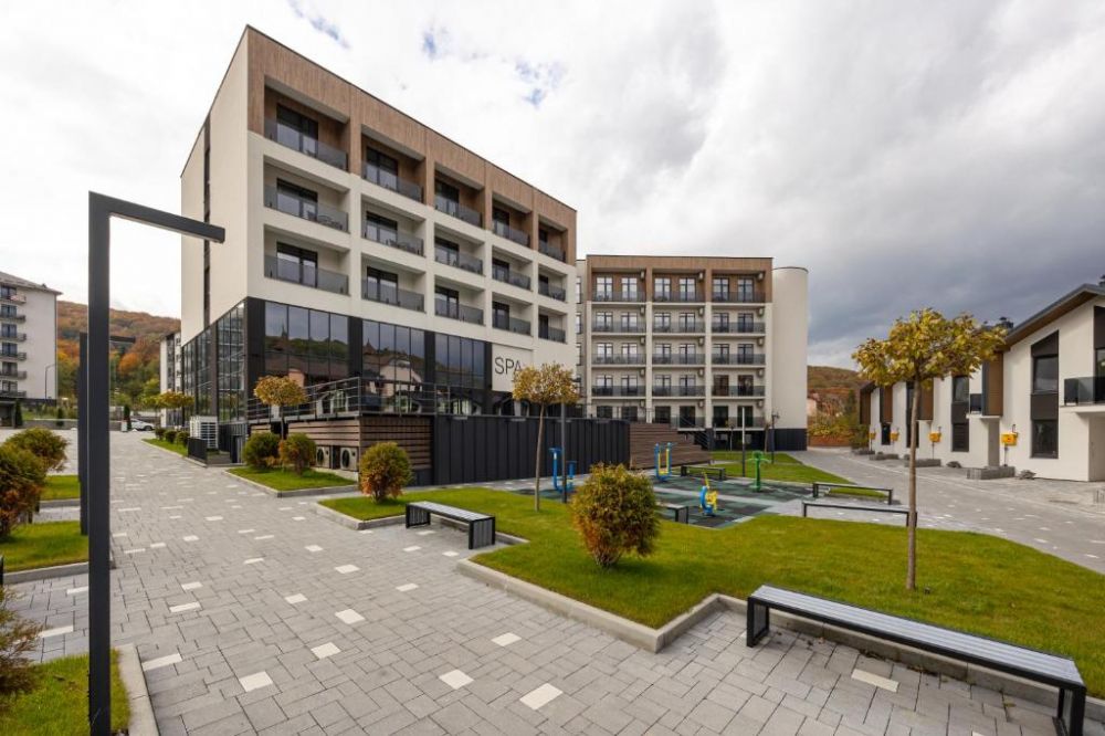 WOL.GREEN Polyana by Ribas 4*