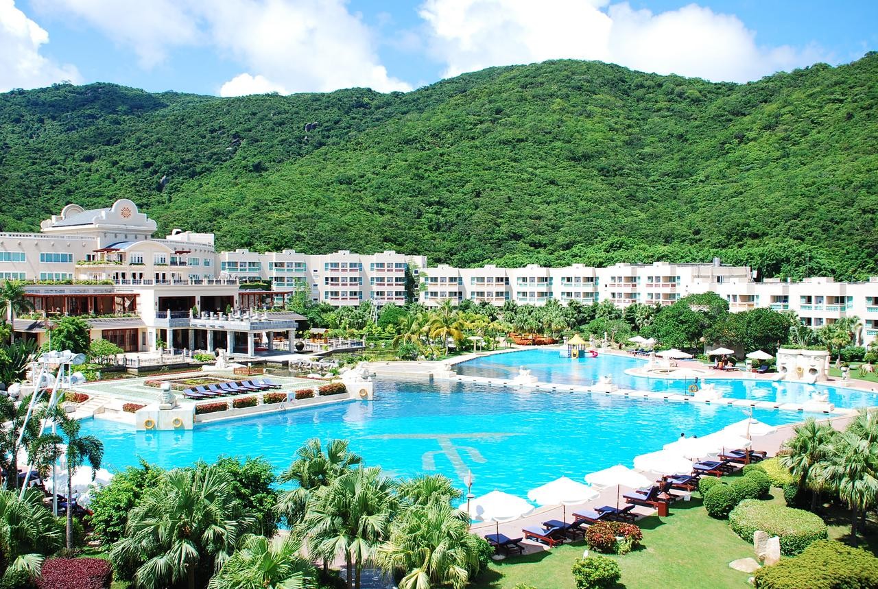 Cactus Resort Sanya 4*