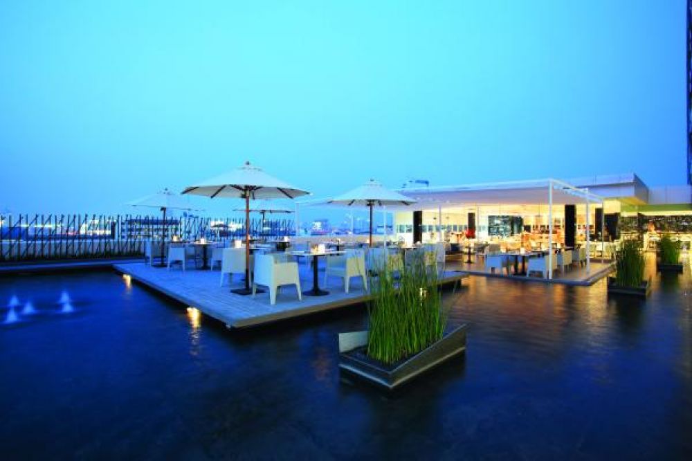 Centara Watergate Pavillion Hotel Bangkok 4*