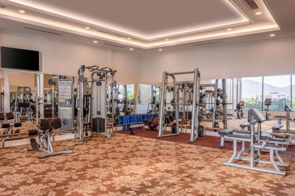 Melia Vinpearl Danang Riverfront 5*
