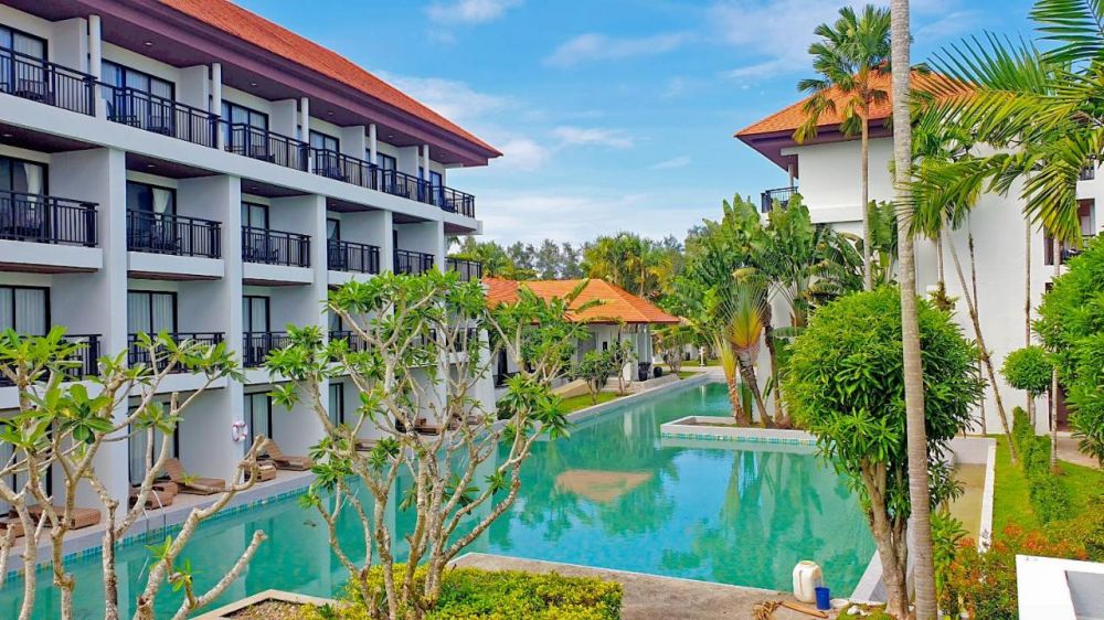 D Varee Mai Khao Beach Resort 4*