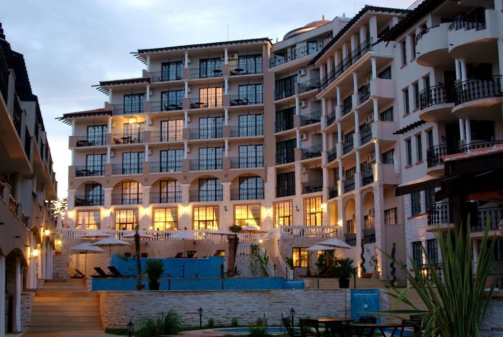 Cliff Beach Obzor 4*