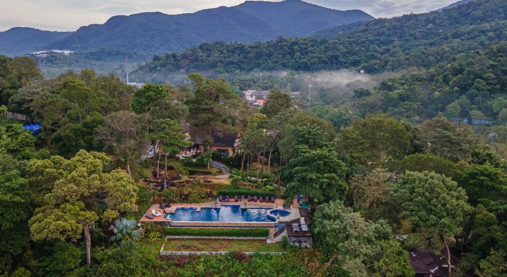 Koh Chang Cliff Beach 3*