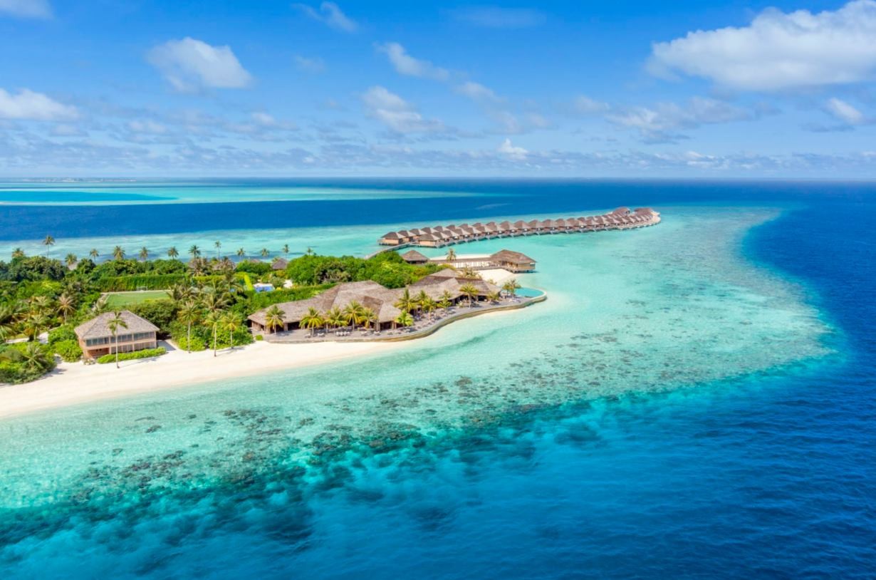 Hurawalhi Island Resort | Adults Only 15+ 5*