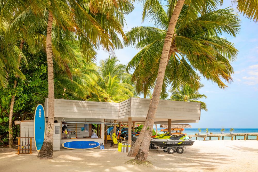 The Halcyon Private Isles Maldives, Autograph Collection (ex. Raffles Maldives Meradhoo) 5*