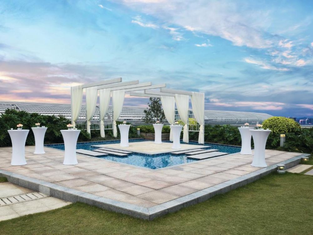 Langham Place Guangzhou 5*