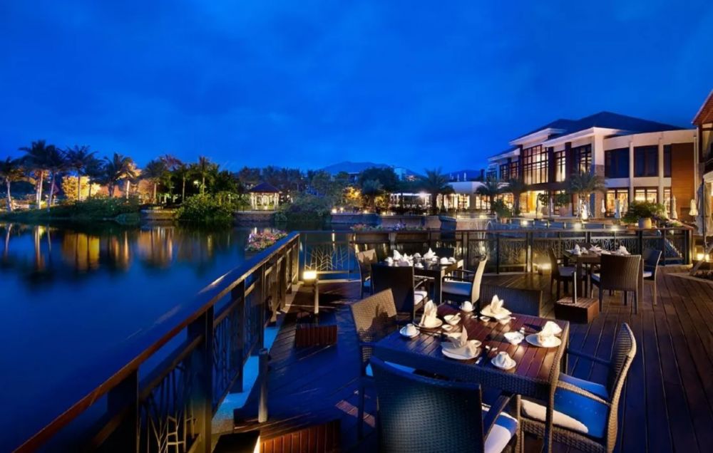 Grand Metropark Resort Sanya 5*