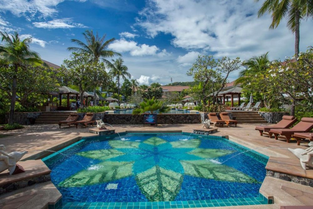 Bandara Spa Resort & Pool Villas 4+