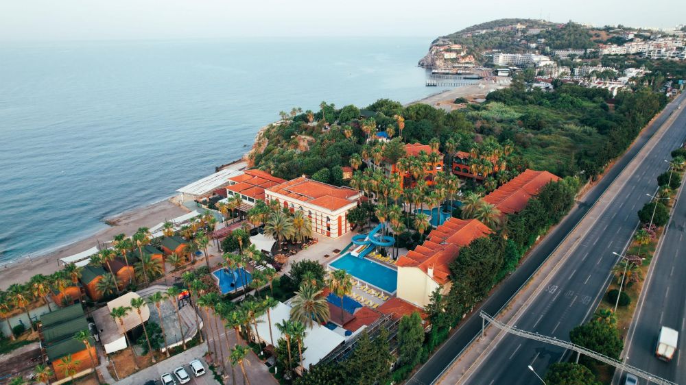 Green Paradise Beach Hotel 4*