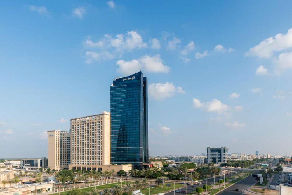 Dusit Thani Abu Dhabi 5*