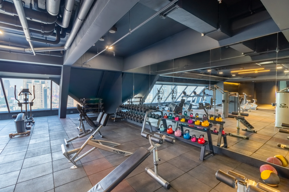 Queensland Hotel Bangkok 4*