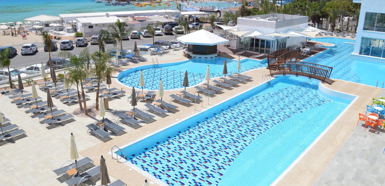 Vassos Nissi Plage Hotel 4*