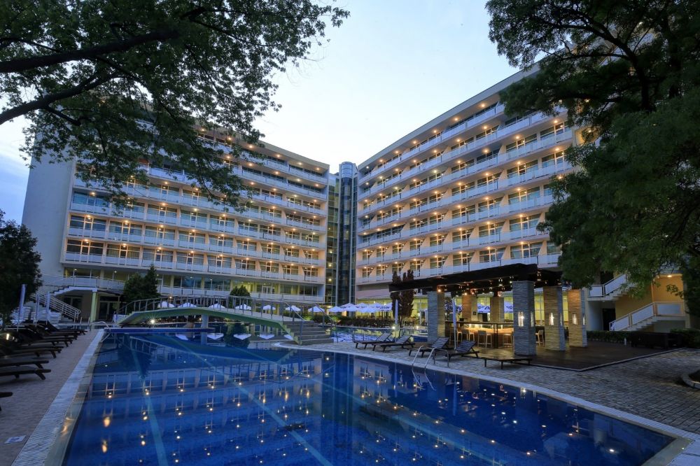 Grand Hotel Nirvana (ex. Grand Hotel Oasis) 4*