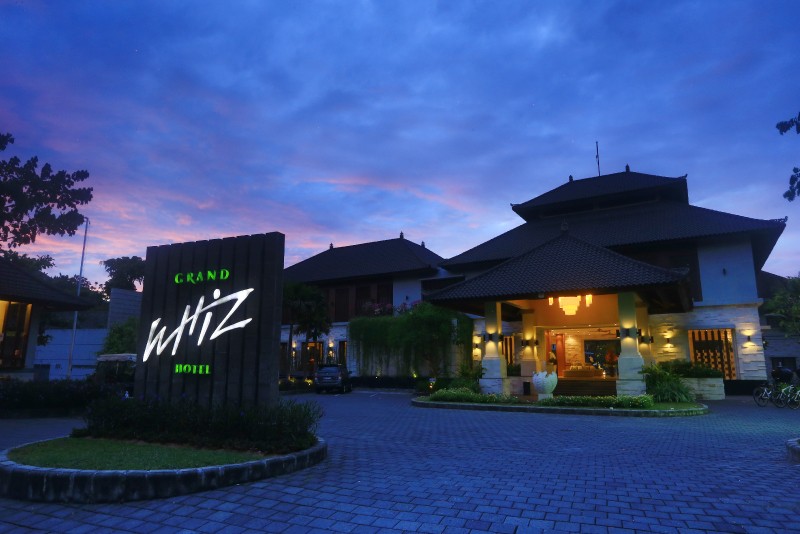 Grand Whiz Nusa Dua 3*