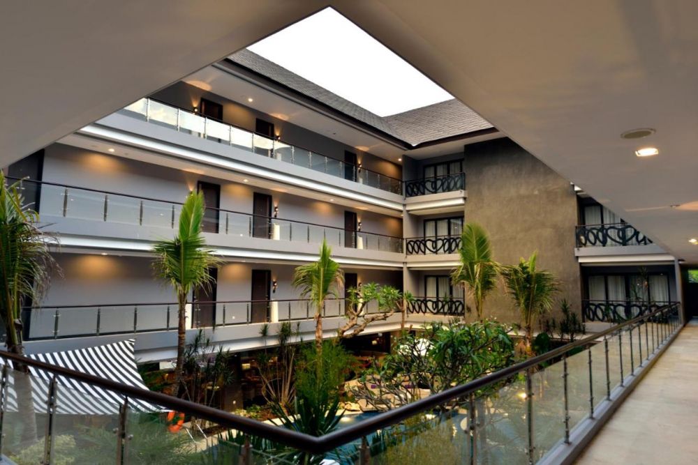 Amaroossa Suite Bali 4*