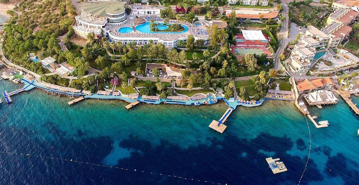 Bodrum Holiday Resort & Spa Hotel 5*