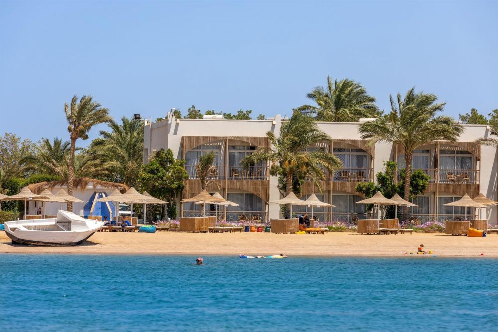 Desert Rose Resort 5*