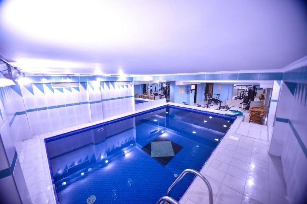 Era Palace Batumi 4*