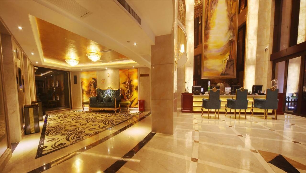 T.E International Hotel (Ex.Century Grand Hotel) 4*