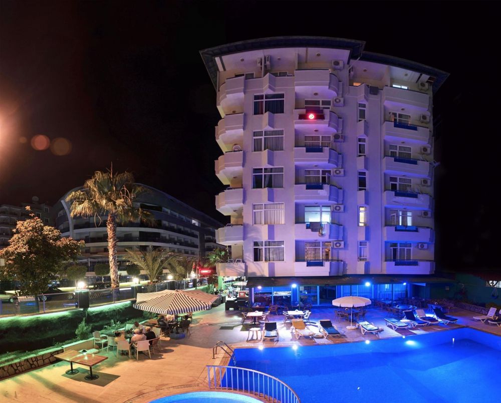 Semt Luna Beach Hotel 3*