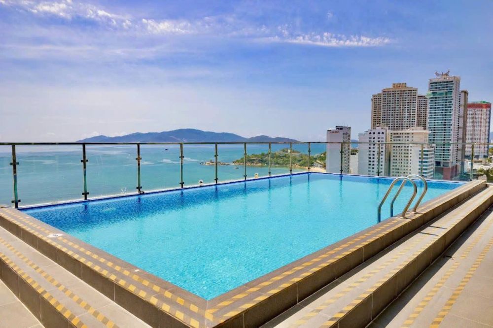 Gibson Hotel Nha Trang 3*