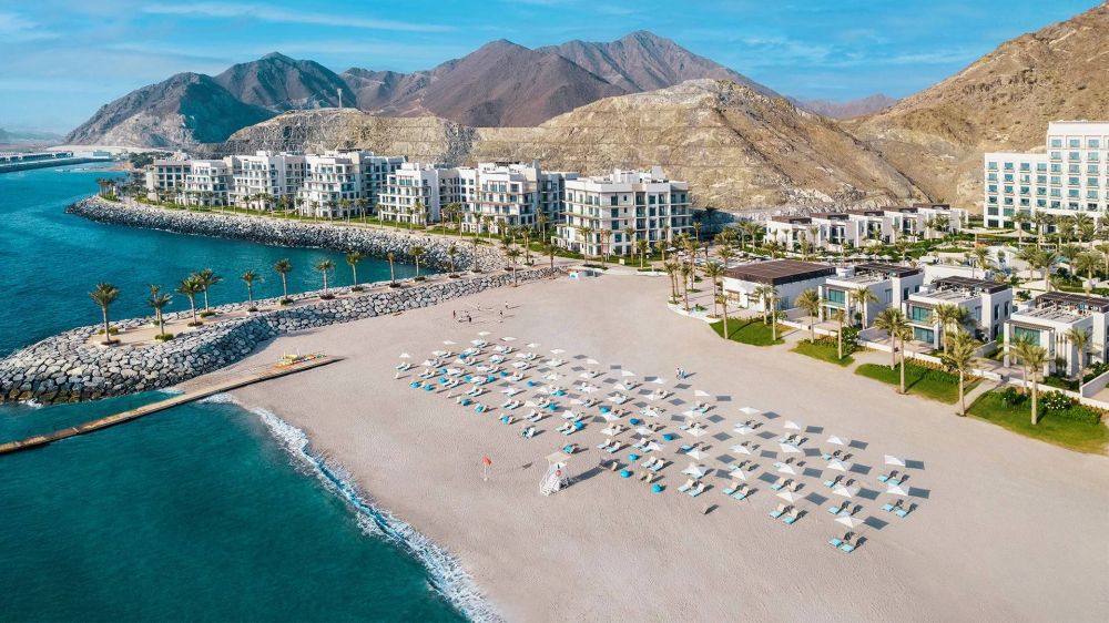 Address Beach Resort Fujairah 5*
