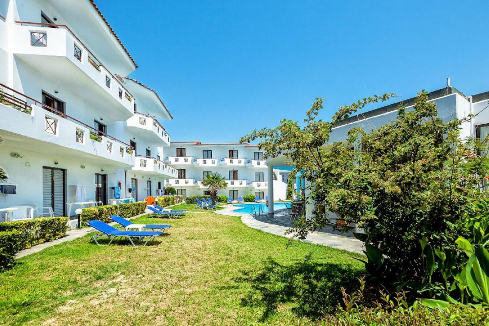 Xenios Dolphin Beach Hotel 3*