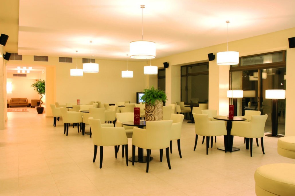 Lotos Riviera 4*