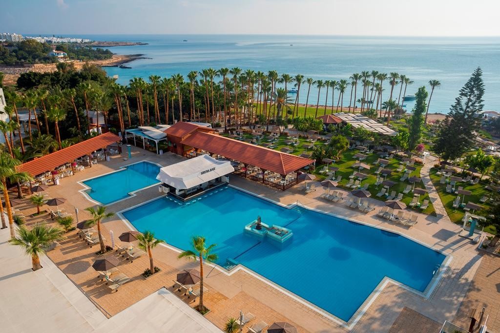 Cavo Maris Beach Hotel 4*