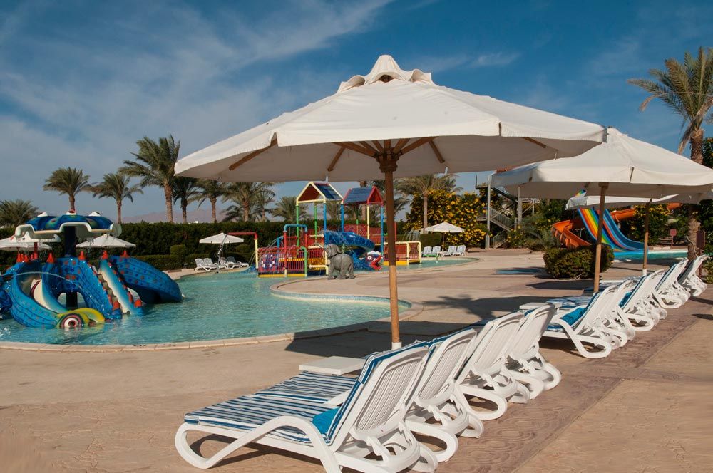 Continental Plaza Beach 4*