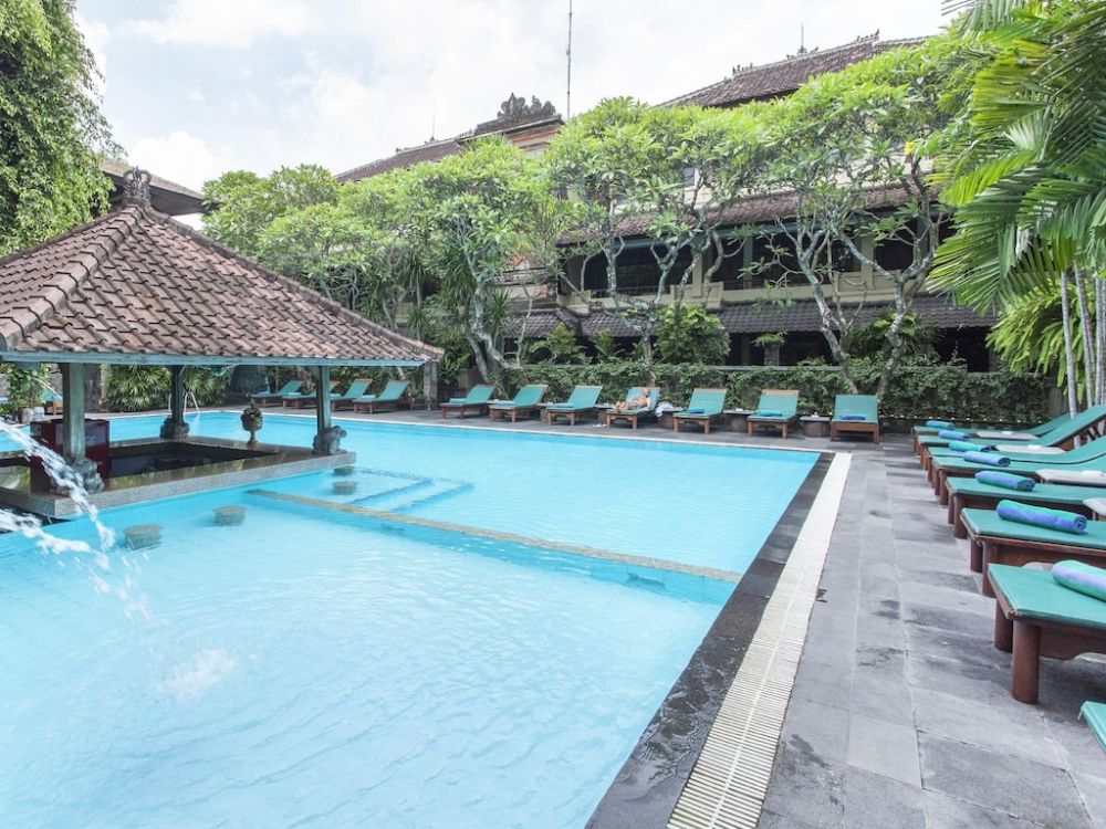 Puri Bambu Hotel 3*