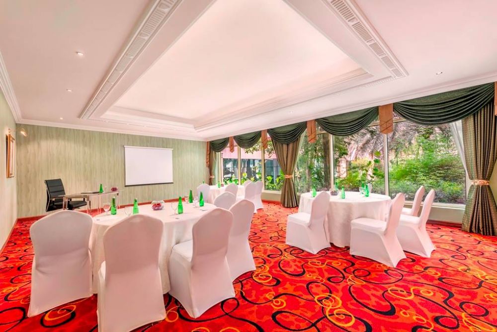Al Raha Beach Resort & Spa (ex. Al Raha Beach Hotel) 5*