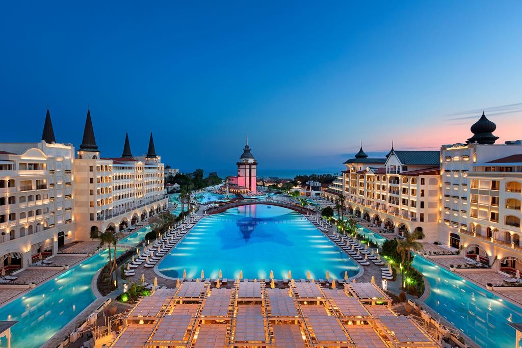 Titanic Mardan Palace 5*