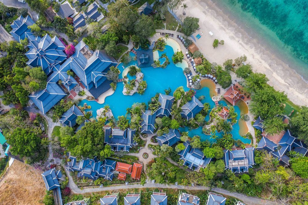 Thavorn Beach Village & Spa 5*