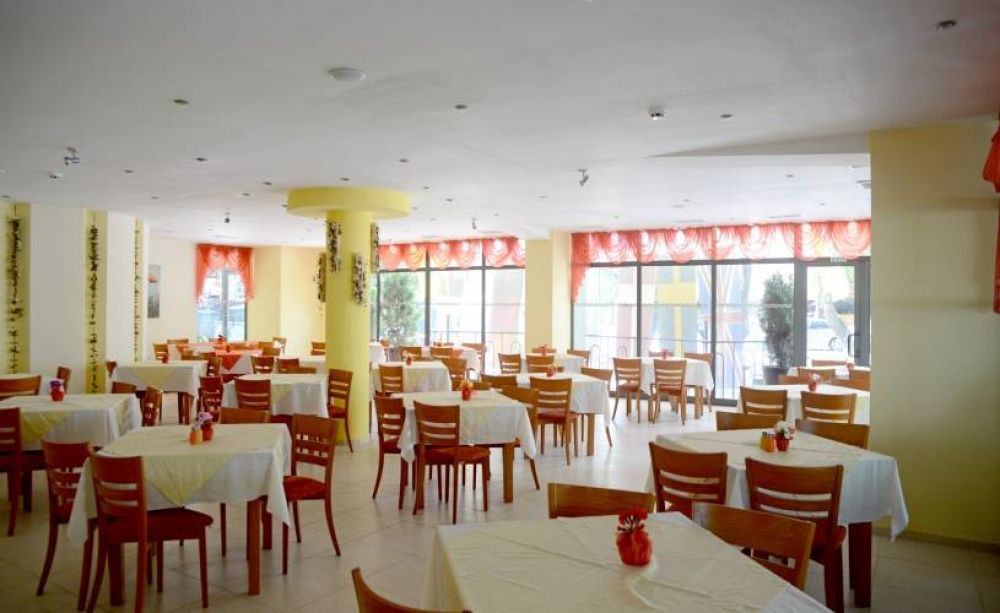 Perunika Hotel 3*