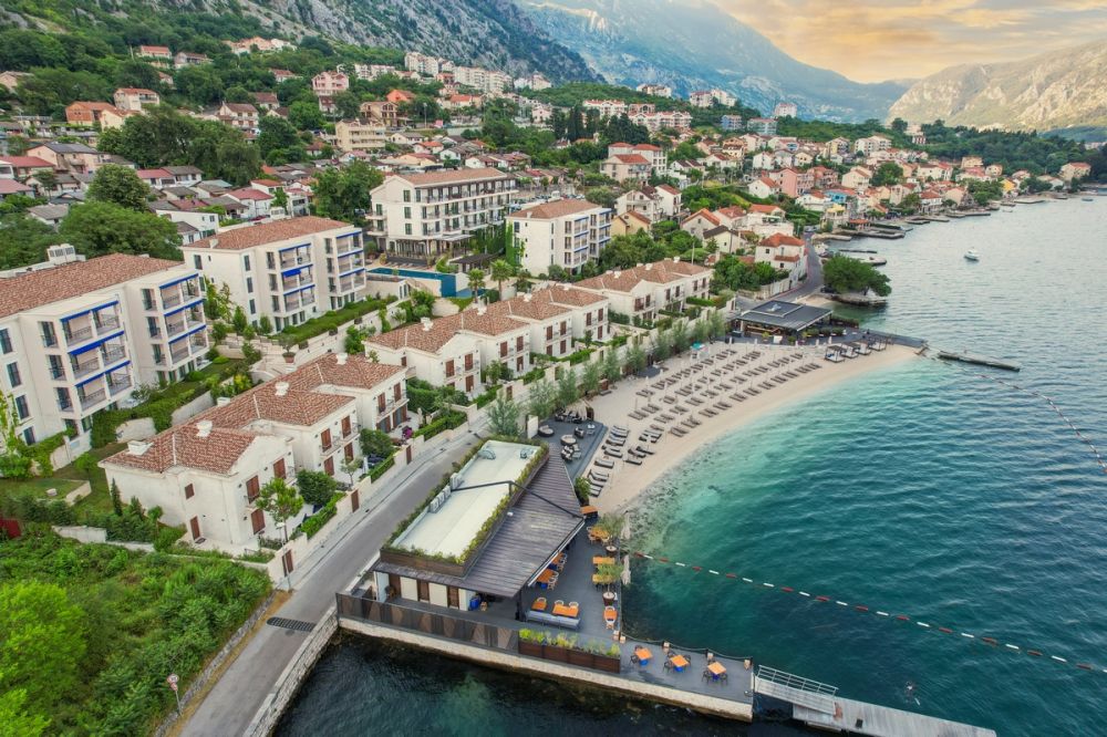 Huma Kotor Bay 5*