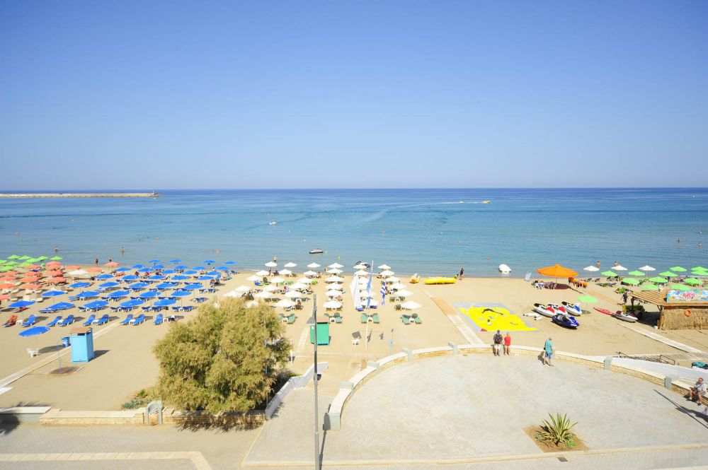 Steris Elegant Beach Hotel & Apartments 3*