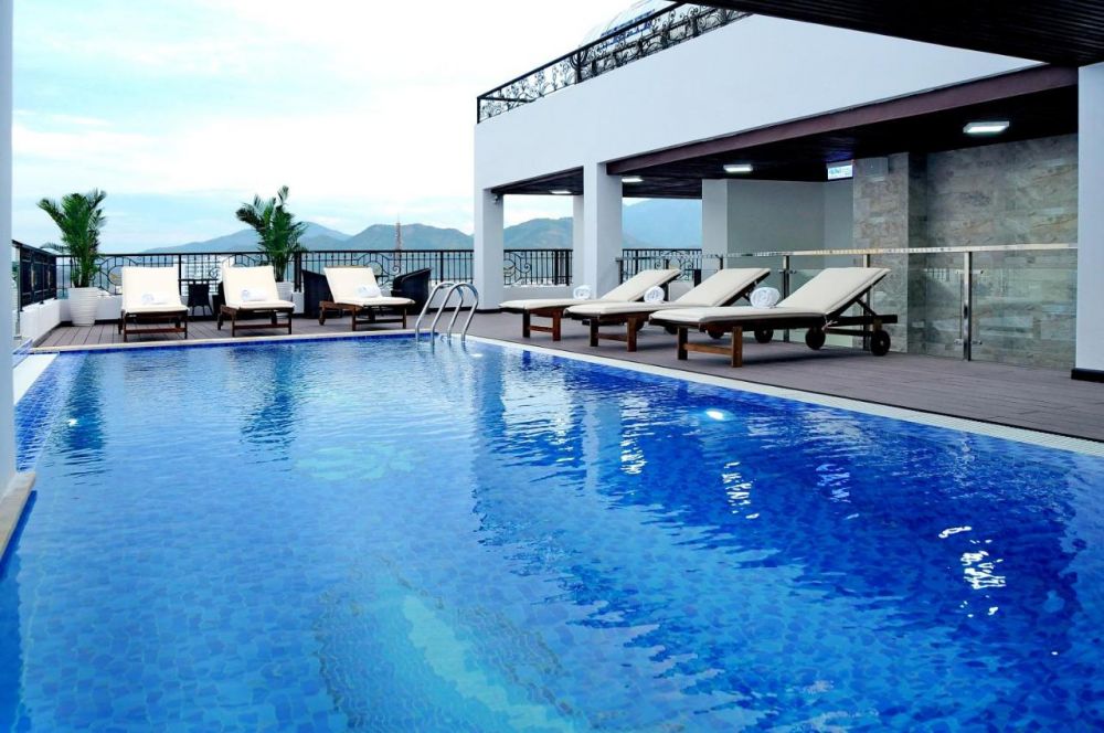 Apus Hotel Nha Trang 4*