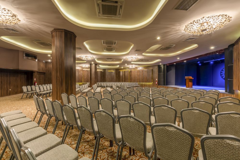 Turan Prince World Club Hotel HV1 5*