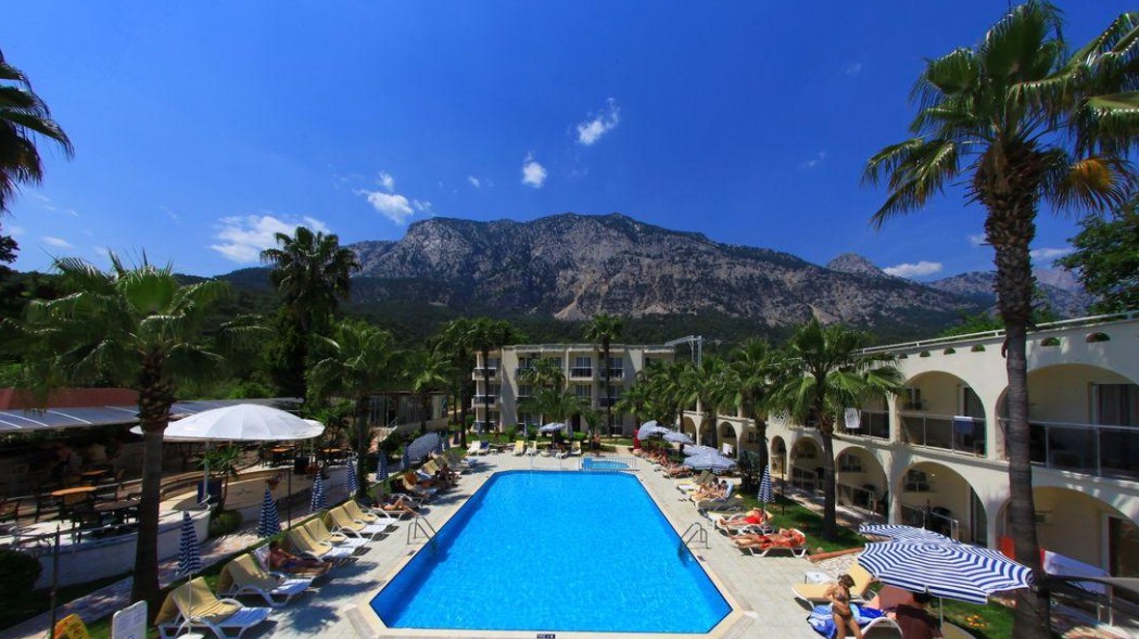 Hotel Golden Sun 3*