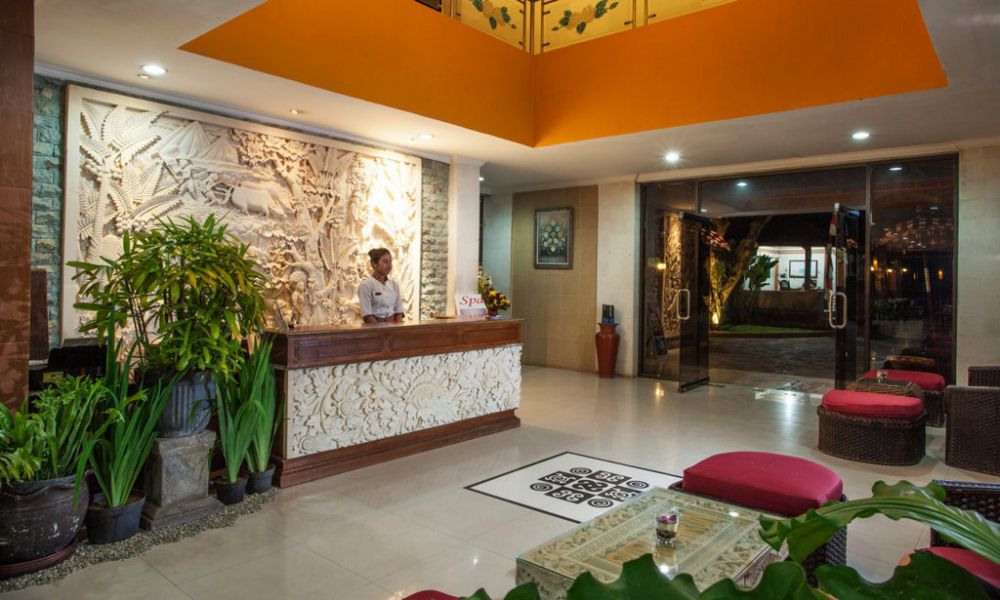 Puri Saron Lovina Hotel 3*