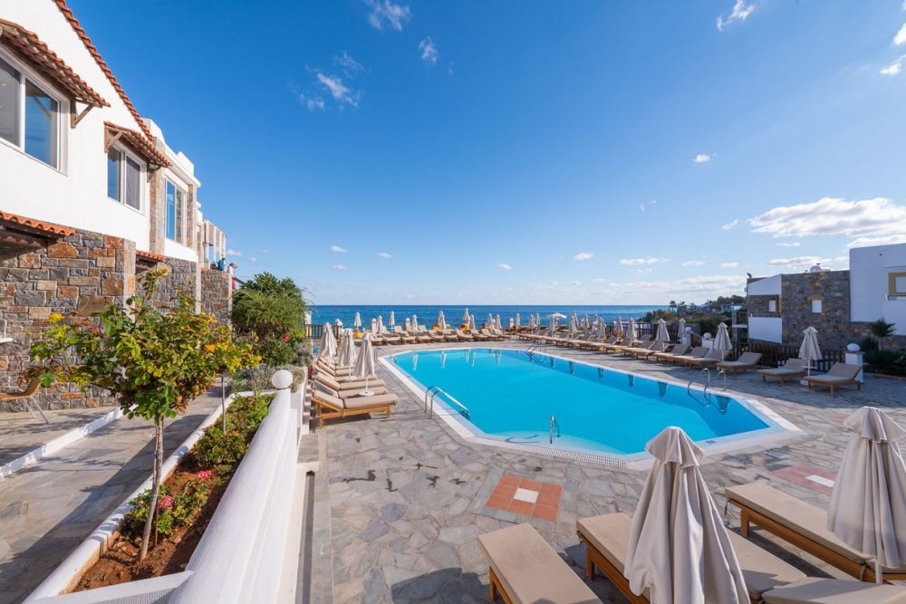 Alexander Beach Hotel & Village 5*