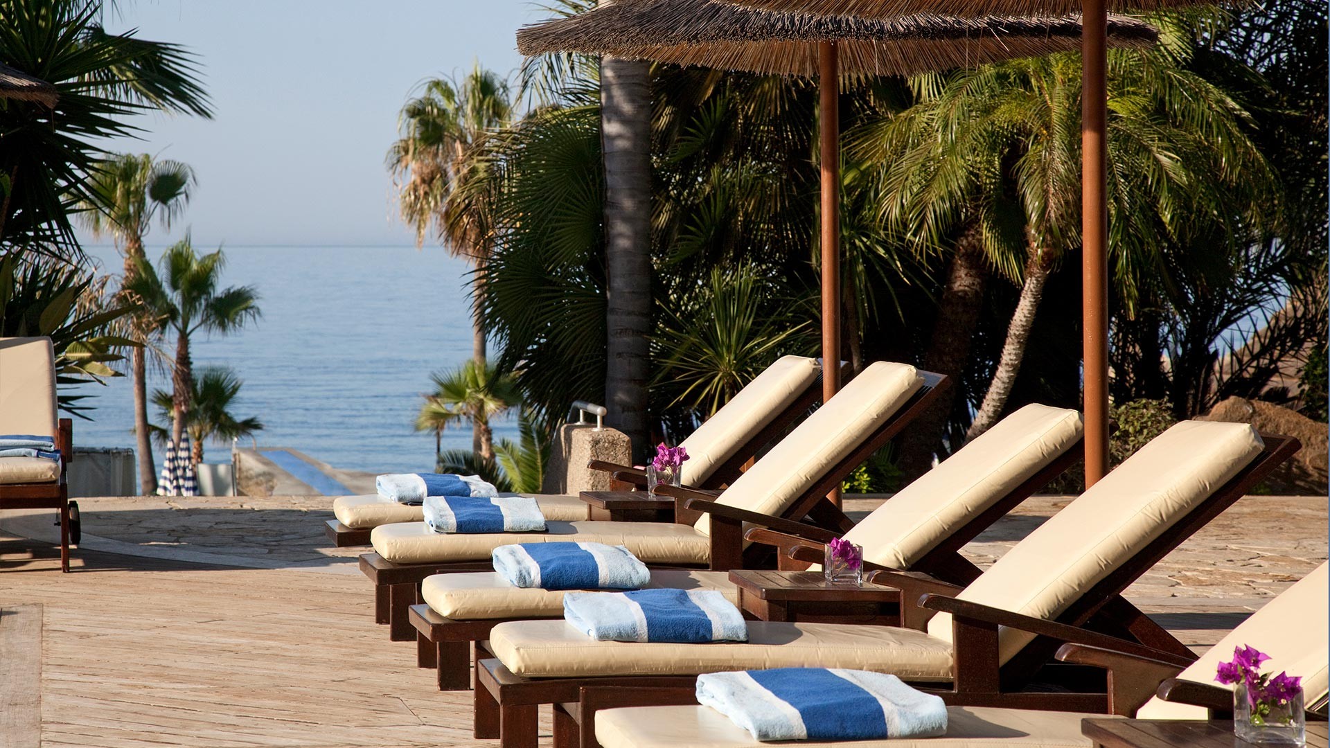 Amathus Beach Hotel 5*