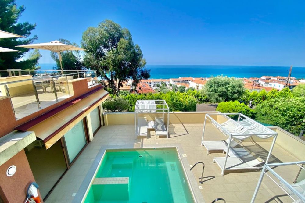 Greek Pride Cronwell Rahoni Hotel | Adults Only 5*