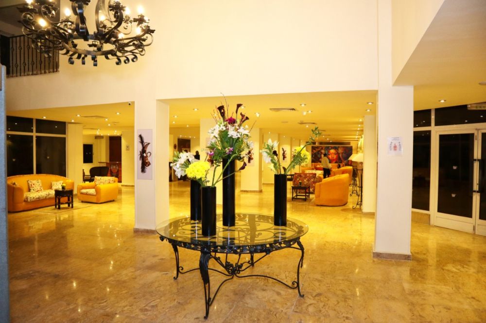 Yaro Fantazia Hotel 4*