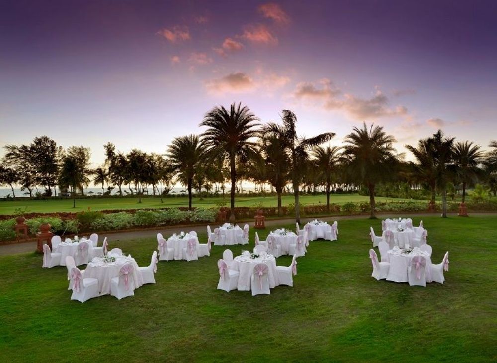 The Lalit Golf & SPA Resort 5*