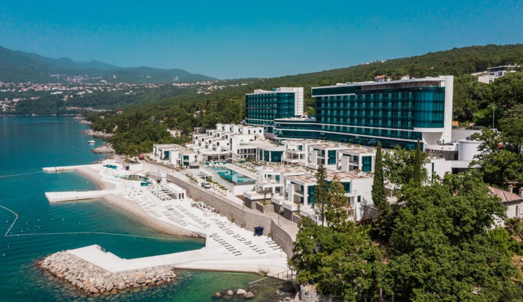 Hilton Rijeka Costabella Beach Resort & Spa 5*