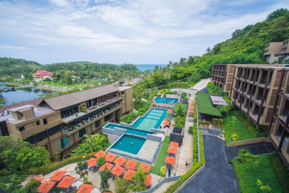 Sunsuri Phuket 5*